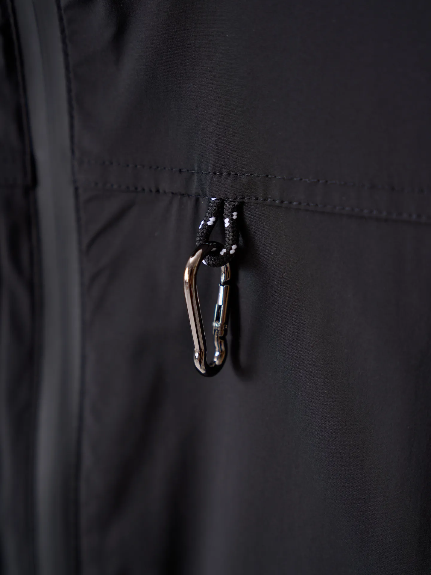 MONCLER/ 【In Stock】S M L XL ： 100% ， 、Wear-Resistant ， ， ， “ 、 ” ， ， 。 ： + Breathable ， ， ， ， 、 。 ， ， 。 ： ， ， 、 ， ， 。 ： ， 3 ， 、 ， ， 。 ， ， 。 : Logo ， 。 ： 1. ， ， ， ， ， ， 。 2. Black White ， Moncler ， ， ， ， ， ， 。 ： ， ， ， ， 。